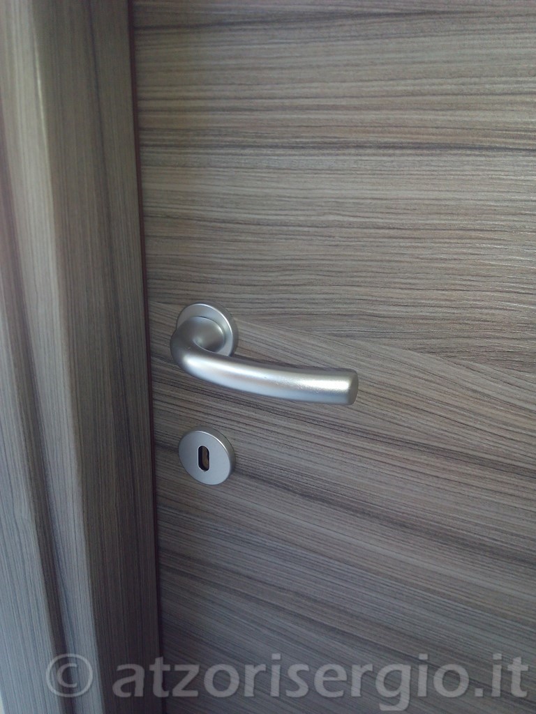 porta interna moderna laminato cpl maniglia satinata