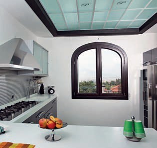 finestra alluminio legno centinato ad arco